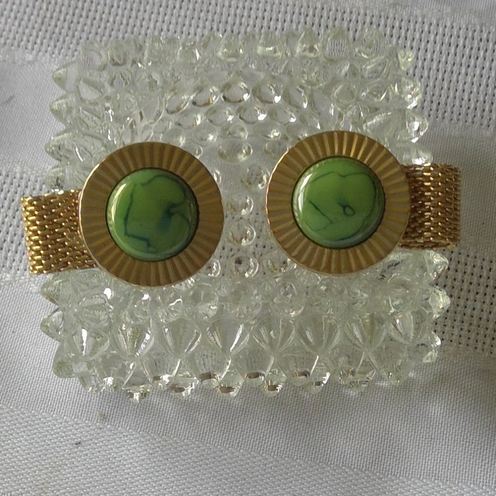 Cufflinks, Vintage, Jade Green Stone, Gold Links